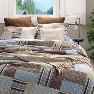 Teriyaki Patchwork Quilt
