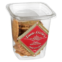 Load image into Gallery viewer, Aunt Lizzie&#39;s All Butter Rolled Oat Cookies
