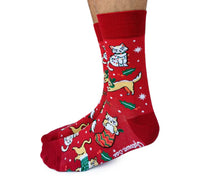 Load image into Gallery viewer, Feline Festive Mens Socks
