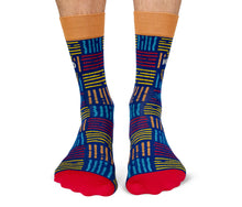 Load image into Gallery viewer, Trophy Husband Men&#39;s Socks
