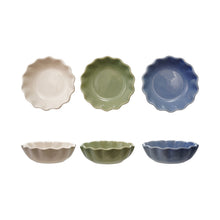 Load image into Gallery viewer, Scalloped Edge Bowl, 4.5"
