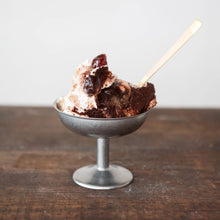 Load image into Gallery viewer, Cherry Vanilla Fruit Preserves for Cheese
