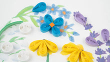 Load image into Gallery viewer, Garden Heart Quilling Card

