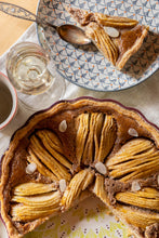 Load image into Gallery viewer, Quiche Dish
