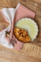 Load image into Gallery viewer, Quiche Dish
