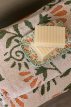 Load image into Gallery viewer, Floral Soap Dish
