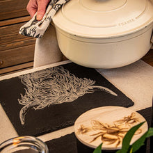 Load image into Gallery viewer, Highland Cow Slate Pot Stand
