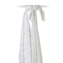 Load image into Gallery viewer, Lulujo Cotton Swaddles Daisy/Greenery 2 pack
