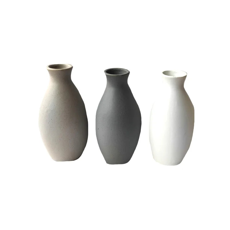 Solange Short Curvy Vase Collection