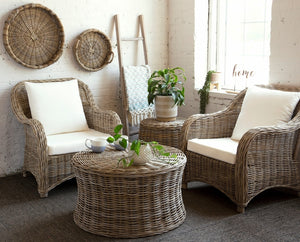 Roll Rimmed Trays
