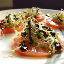 Load image into Gallery viewer, Zoë Strawberry Balsamic Glaze
