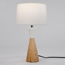 Load image into Gallery viewer, Werner Table Lamp
