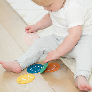 Taking Shape Teething Flash Cards by Bella Tunno