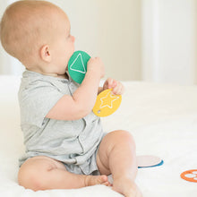 Load image into Gallery viewer, Taking Shape Teething Flash Cards by Bella Tunno
