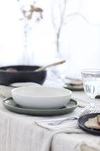 Load image into Gallery viewer, Casafina Pacifica Vanilla Soup/Pasta Bowl
