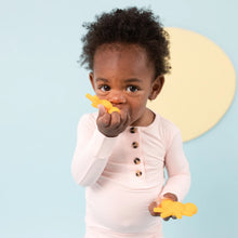 Load image into Gallery viewer, Chew Teether - 3M+ - Hello Sunshine
