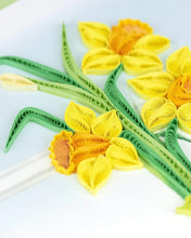 Load image into Gallery viewer, Daffodil Vase Quilling Card
