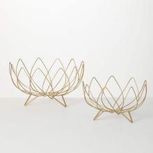 Load image into Gallery viewer, Sculpted Gold Wire Footed Bowl
